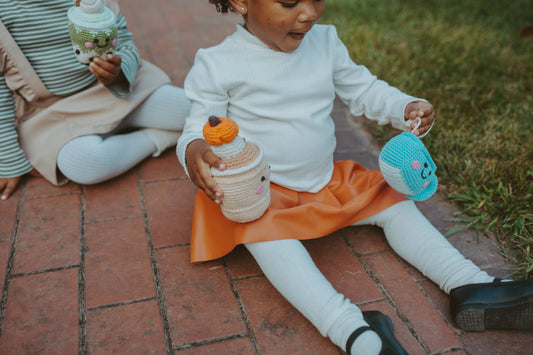 Crochet Baby Toy Friendly cup of chai rattle